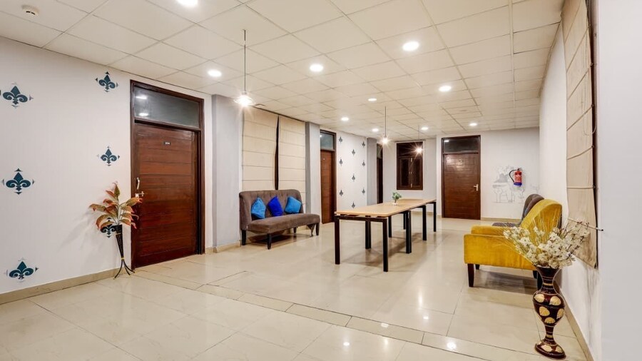 Roomshala 147 KD Plazav