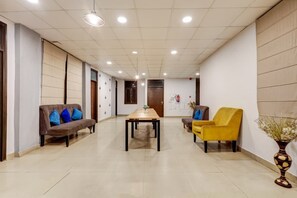 Interior - Roomshala 147 KD Plazav (New Delhi)