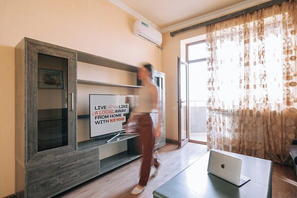 Interior - 1BR/Double Balcony/Sunset View/Self checkin (Yerevan)