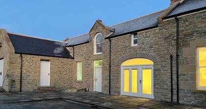 Grainbank Mews