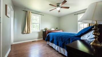 3 bedrooms, iron/ironing board, travel crib, WiFi