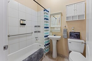House (2 Bedrooms) | Interior - Las Vegas Haven w/ Private Pool! (Las Vegas)