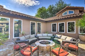 Interior - 10 Mi to Old Town: Condo w/ Patio & Pool Access (Scottsdale)