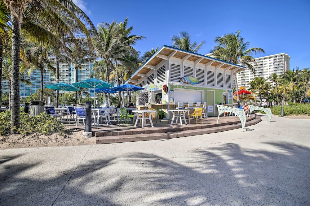 1 Mi to Oceanfront Fun: Pompano Beach Retreat!