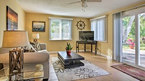 Unclassified image, 5 of 25, button - Ft. Lauderdale Townhome on Canal - 3 Mi. to Beach! (Fort Lauderdale)