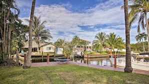Unclassified image, 4 of 25, button - Ft. Lauderdale Townhome on Canal - 3 Mi. to Beach! (Fort Lauderdale)