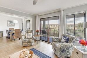 Apartment (2 Bedrooms) | Interior - Partial Ocean-view: Hilton Head Island Condo! (Hilton Head Island)