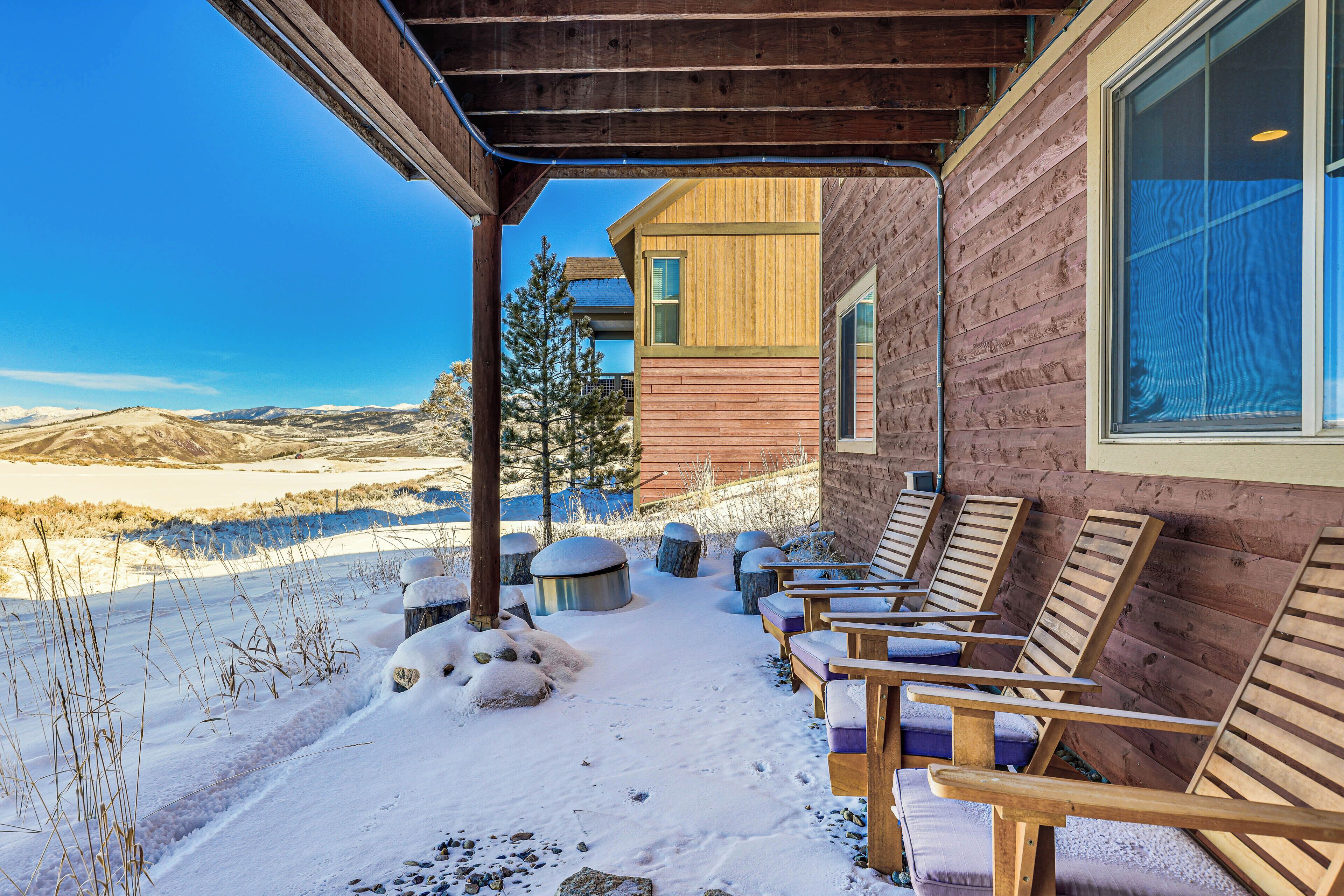 House (4 Bedrooms) | Interior