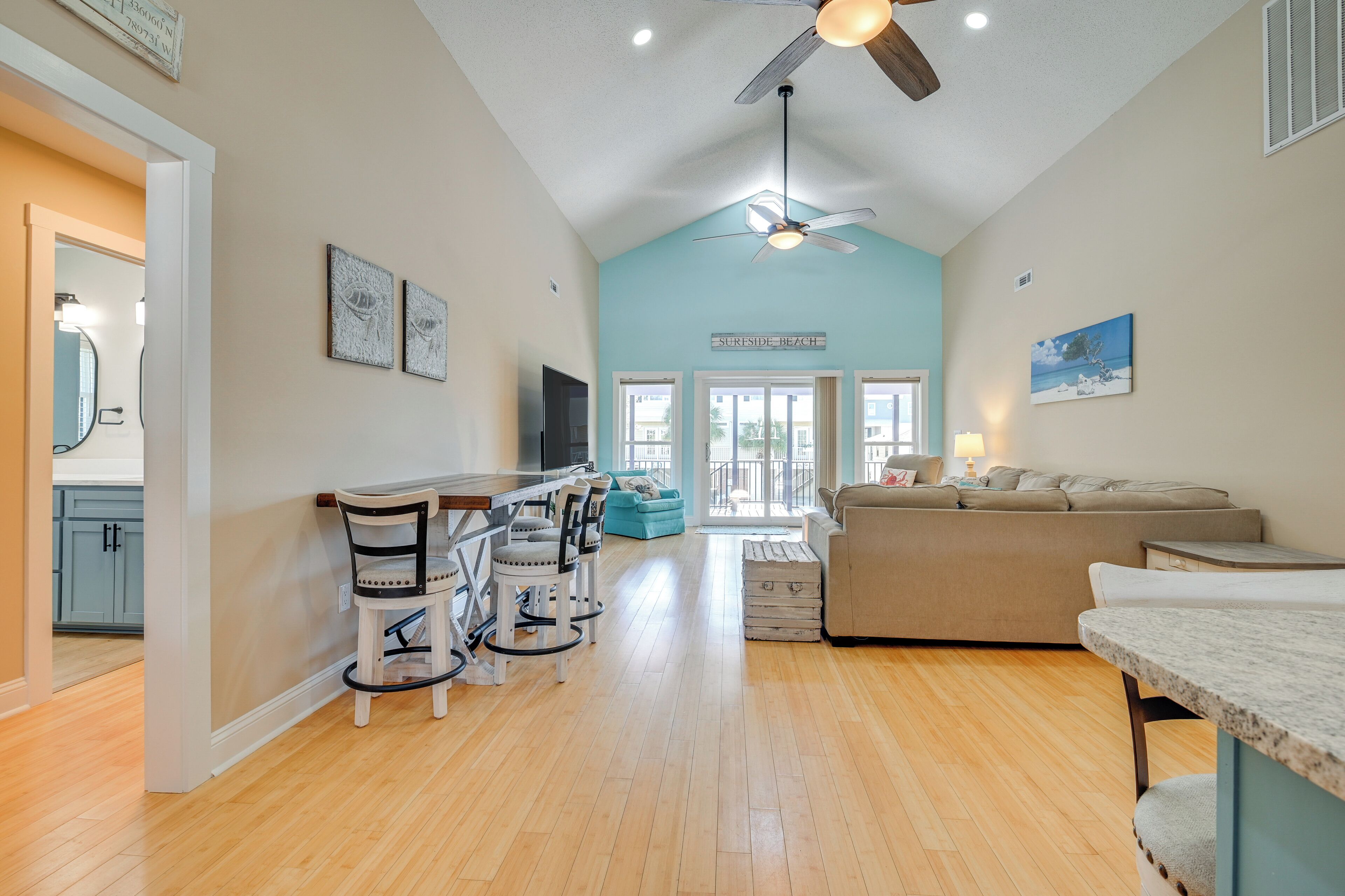 House (4 Bedrooms) | Interior