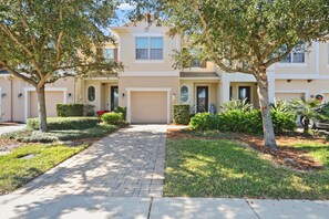 Apartment (3 Bedrooms) | Interior - 4 Mi to Dtwn: Home w/ Pool Access in Sanford (Sanford)