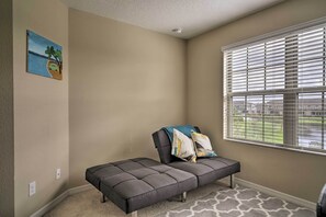 Apartment (3 Bedrooms) | Interior - 4 Mi to Dtwn: Home w/ Pool Access in Sanford (Sanford)