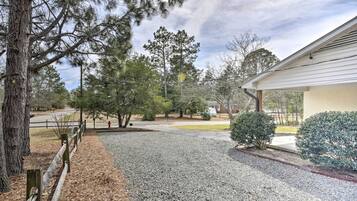 Apartment (0 Bedroom) | Interior