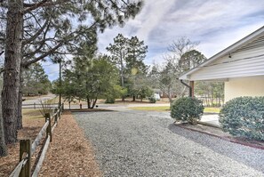 Apartment (0 Bedroom) | Interior