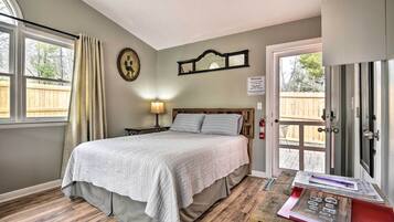 Apartment (0 Bedroom) | Interior