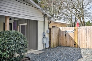 Apartment (0 Bedroom) | Interior