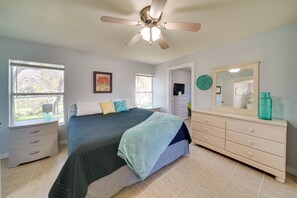 Cottage (3 Bedrooms) | Interior - Cozy Bandera Cottage w/ Medina River Access! (Bandera)