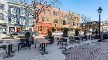 Apartment (0 Bedroom) | Interior