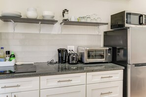 Apartment (0 Bedroom) | Interior - Historic Dtwn Alexandria Studio: Dogs Welcome! (Alexandria)