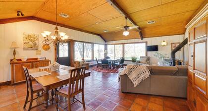 Quiet Bandera Country Home w/ Medina River Access!