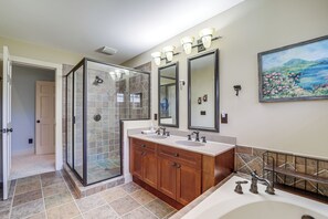 Interior - 'lake Livin' Lodge' Cashiers Retreat w/ Mtn Views (Cashiers)