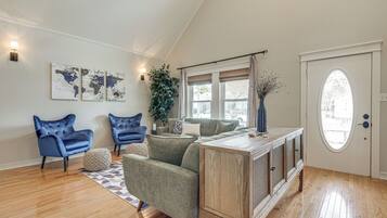 Casa (2 Bedrooms) | Interior