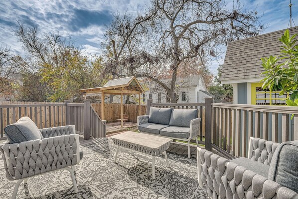 House (2 Bedrooms) | Front of property