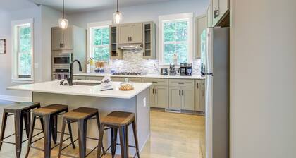 Quaint Newnan Vacation Rental Near State Park!