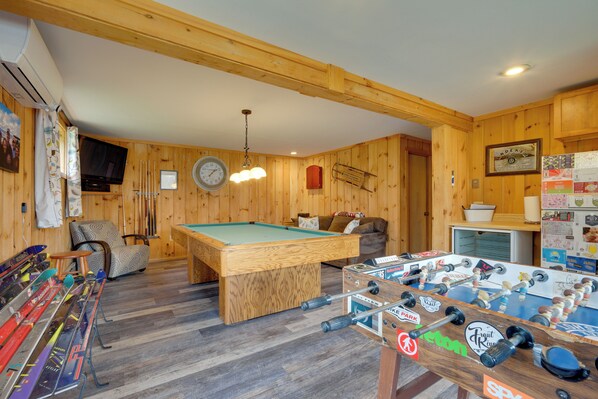 House (4 Bedrooms) | Interior - Spacious Home Adjacent to Mt. Snow w/ Game Room! (West Dover)