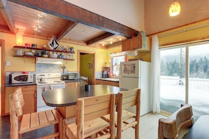 Casa (2 Bedrooms) | Interior