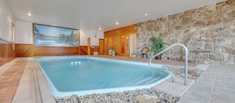 Stunning Calhan Home w/ Indoor Pool!