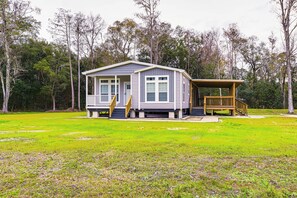 House (3 Bedrooms) | Interior - Peaceful Starke Retreat w/ Deck: 6 Mi to Downtown! (Starke)