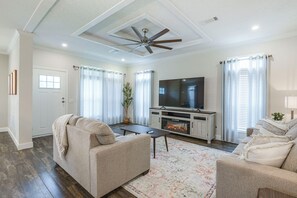 House (3 Bedrooms) | Interior - Peaceful Starke Retreat w/ Deck: 6 Mi to Downtown! (Starke)