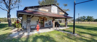 Rustic Lake City Studio Near Ichetucknee Springs!