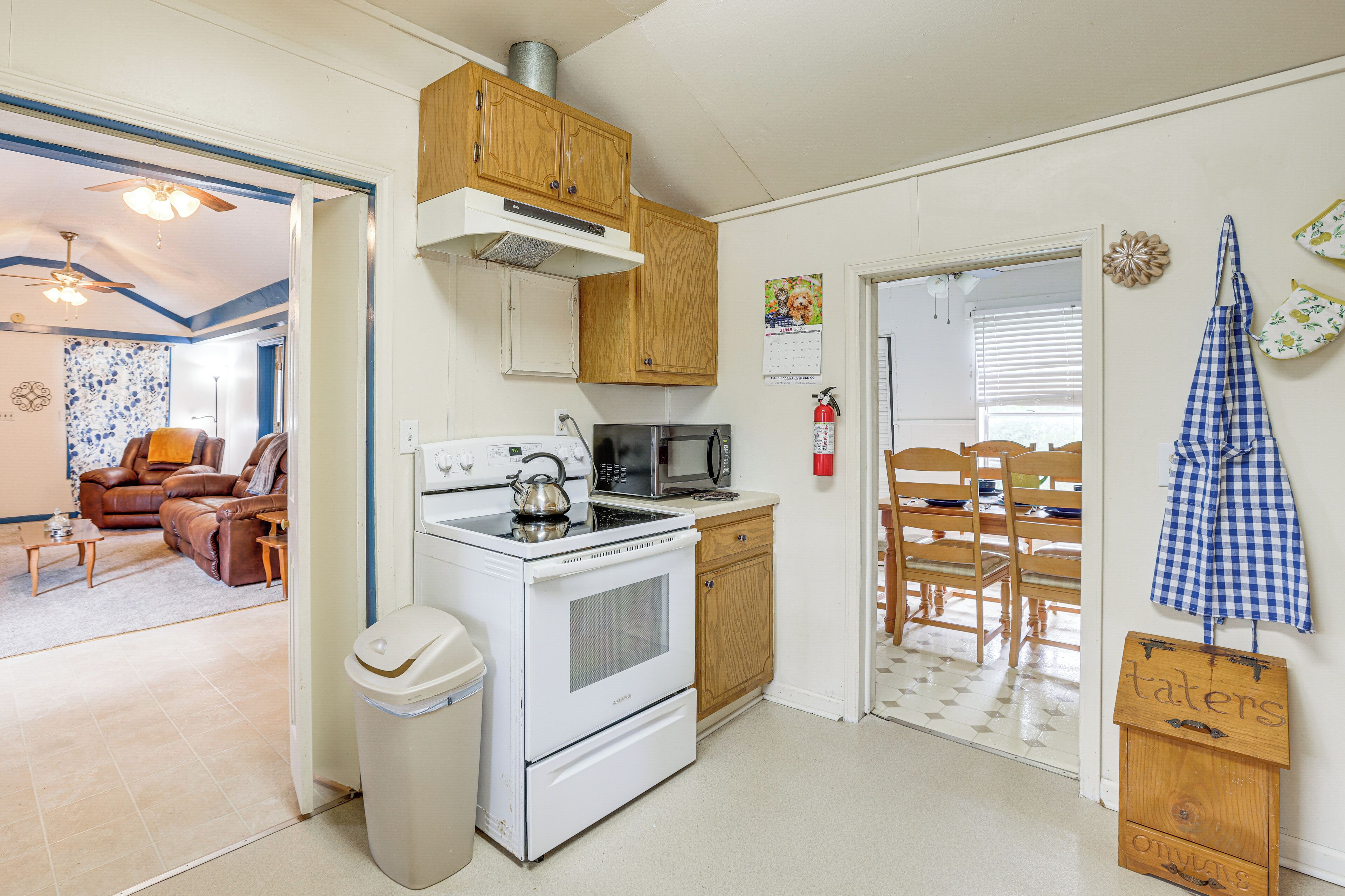 Cottage (3 Bedrooms) | Interior