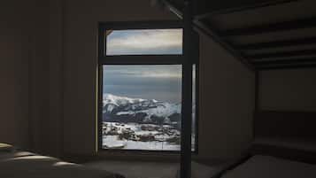 Shared Dormitory | Mountain view