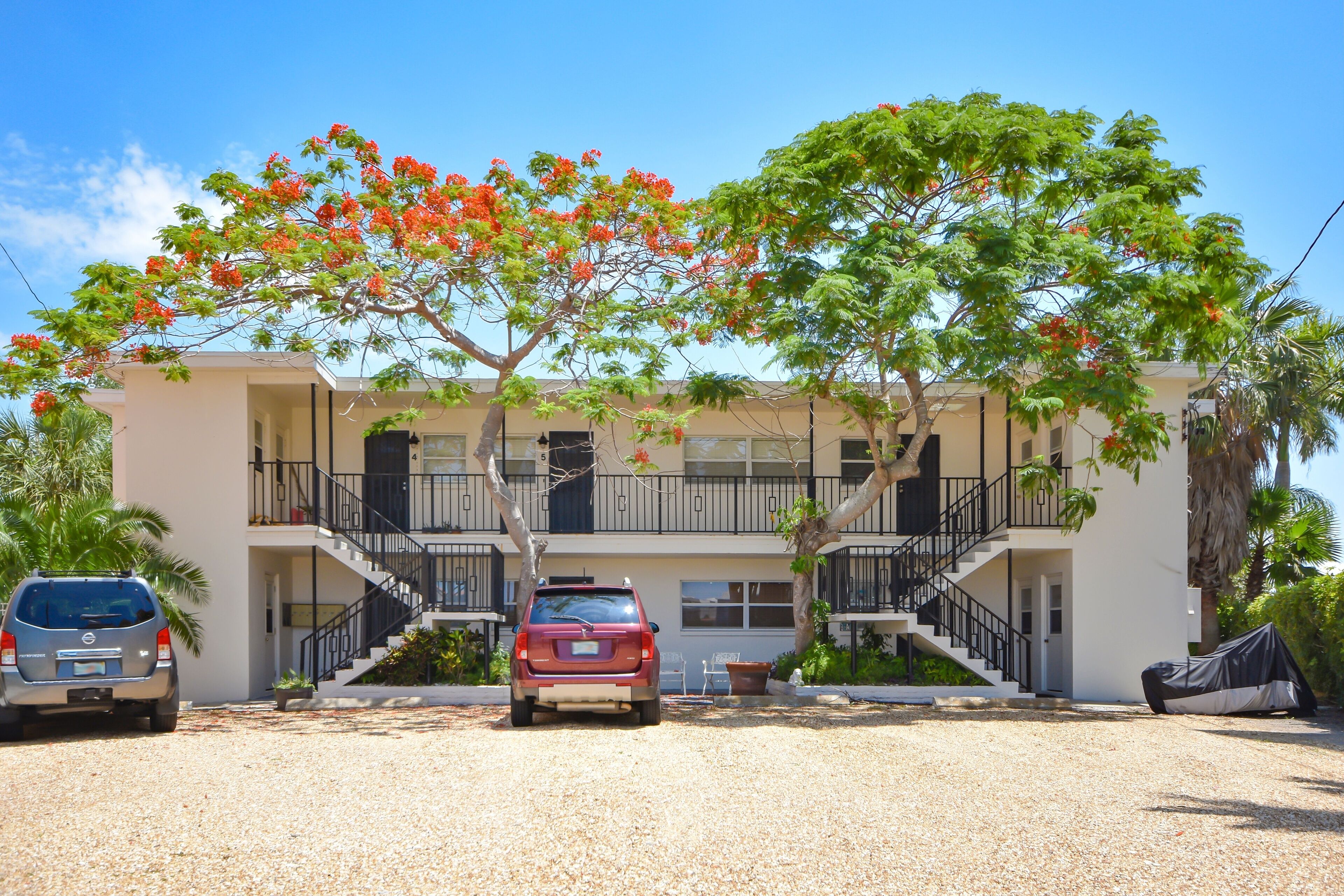 Bay Watch 6 Weekly Beach Rental 1 Bedroom Apts, St. Petersburg