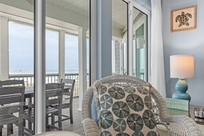 تلفزيون ذكي