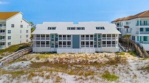 Exterior - Sealoft 203 - Relaxing Gulf-Front Stay / Private Beach (Destin)