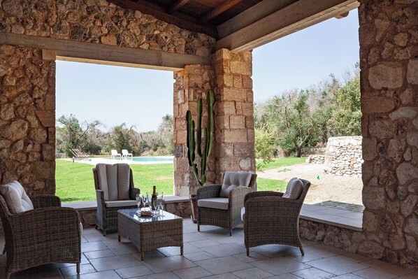 Terrace/patio - Villa Salentina With Garden And Pool (Ortelle)