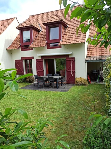 Maison Avec Jardin Proche de la Forêt et du Parc Equestre