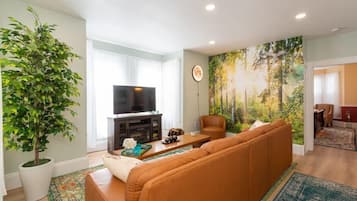 TV, fireplace, DVD player, offices