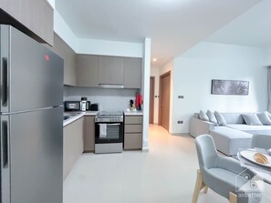 アパートメント (1 Bedroom) | 専用キッチン | 電子レンジ、オーブン