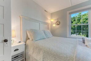 2 sovrum, strykjärn/strykbräda, wi-fi och sängkläder
