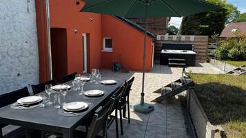 Buiten dineren