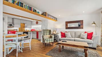Smart TV, fireplace, DVD player