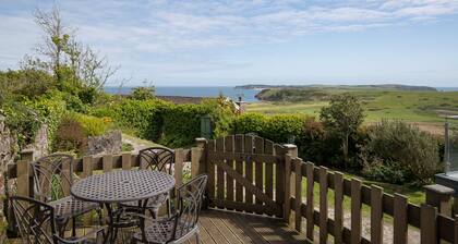 Caldey Island View - Sea Views and Log Burner