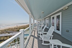 Property grounds - Pierless Too, Oceanfront House in Atlantic Beach, NC! (Atlantic Beach)
