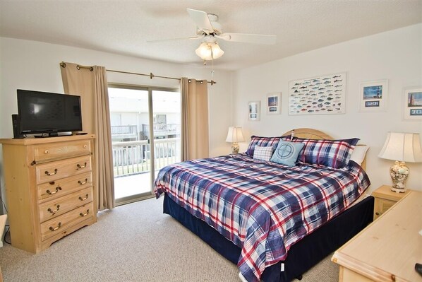 2 bedrooms, iron/ironing board, WiFi - Pine Knoll Townes 65, Almost Oceanfront Townhouse in Pine Knoll Shores, NC! (Pine Knoll Shores)