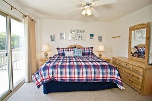 2 bedrooms, iron/ironing board, WiFi - Pine Knoll Townes 65, Almost Oceanfront Townhouse in Pine Knoll Shores, NC! (Pine Knoll Shores)