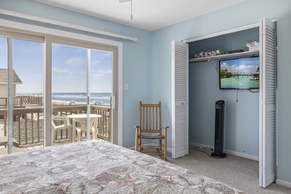2 bedrooms, WiFi - Pine Knoll Townes 92, Oceanfront Townhouse in Pine Knoll Shores, NC! (Pine Knoll Shores)